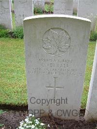 Etaples Military Cemetery - Verrall, C
